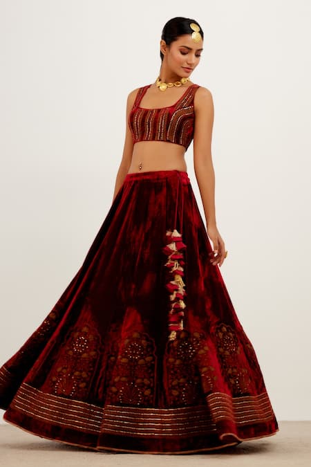 Devnaagri_Maroon Velvet And Organza Zari Square Neck Embroidered Bridal Lehenga Set _Online_at_Aza_Fashions