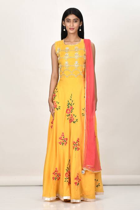 Naintara Bajaj_Yellow Cotton, Silk, Net Embroidery, Tassels Round Floral Motif Anarkali Set_Online_at_Aza_Fashions