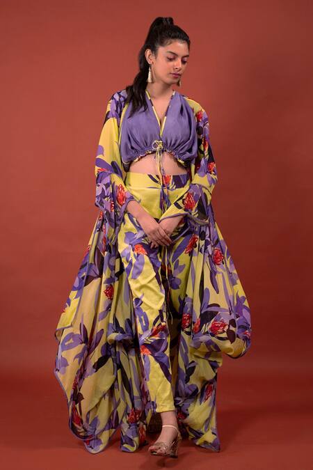 Buy_Rimi Nayak_Yellow Organza Open Neck Chanderi Pine Flower Draped Overlay _Online_at_Aza_Fashions