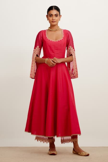 Devnaagri Fuchsia Cotton Silk Blend, Shantoon And Organza Embroidered Sleeve Anarkali Set Online at Aza Fashions Devnaagri_Fuchsia Cotton Silk Blend, Shantoon And Organza Embroidered Sleeve Anarkali Set _Online_at_Aza_Fashions
