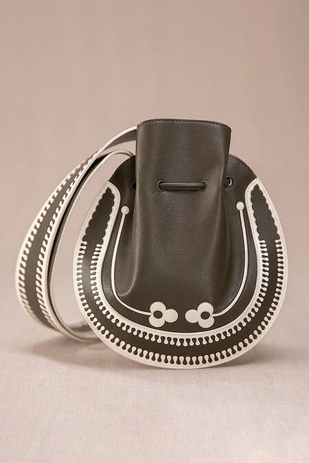 Ampm Green Cut Work Nyla Bucket Bag