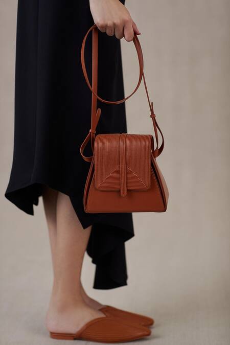 Buy_Ampm_Brown Embroidery Naia Shoulder Bag_Online_at_Aza_Fashions