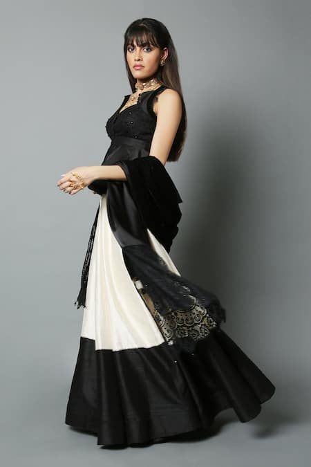 Buy_House Of Three_Black Net, Chanderi, Velvet Bead , Lace Chantilly Peplum Top _Online_at_Aza_Fashions