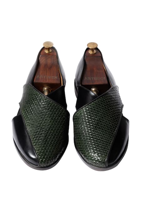 Artimen Handcrafted Cutout Peshawaris 