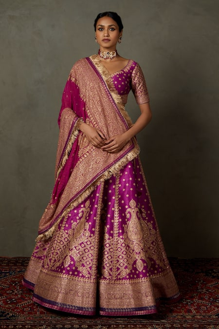 Buy_RI.Ritu Kumar_Pink Blouse And Lehenga Polyester Printed Paisley Leaf Neck Ashvika Bridal Set _Online_at_Aza_Fashions