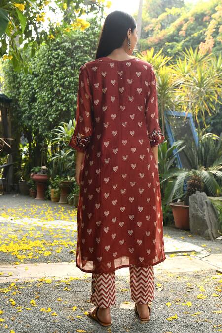 Rekha Agra Handloom Chanderi Kurta Set 