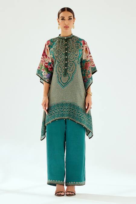Rajdeep Ranawat_Green Silk Beads Bandeau Neck Majnu Poncho Tunic_Online_at_Aza_Fashions
