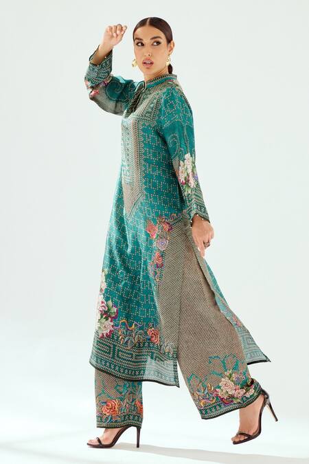 Rajdeep Ranawat_Green Silk Beads Round Neck Champa Floral And Geometric Pattern Kurta_Online_at_Aza_Fashions