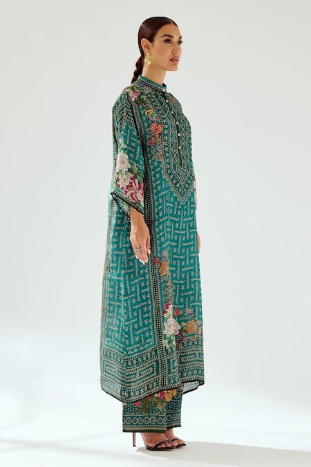 Rajdeep Ranawat Green Silk Beads Round Neck Ghazala Floral And Geometric Pattern Tunic Online at Aza Fashions Rajdeep Ranawat_Green Silk Beads Round Neck Ghazala Floral And Geometric Pattern Tunic_Online_at_Aza_Fashions