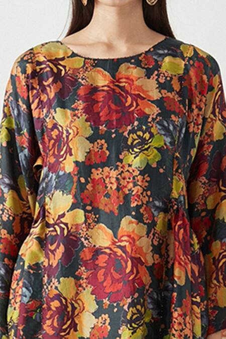 Payal Pratap_Multi Color Mulberry Silk Printed Round Lauren Dress  _at_Aza_Fashions