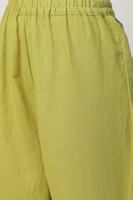 Shop_Musal_Green Cotton, Linen, Kota Doria Embroidery V-neck Tracey Leaf Kurta Pant Set_Online_at_Aza_Fashions