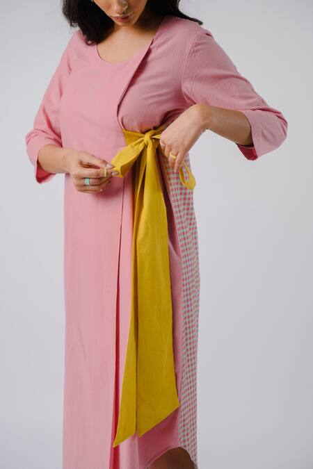 Buy Tussah By Siddhi Shah Pink Cotton Bows Round Neck Contrast Detail Dress Online at Aza Fashions Buy_Tussah By Siddhi Shah_Pink Cotton Bows Round Neck Contrast Detail Dress _Online_at_Aza_Fashions
