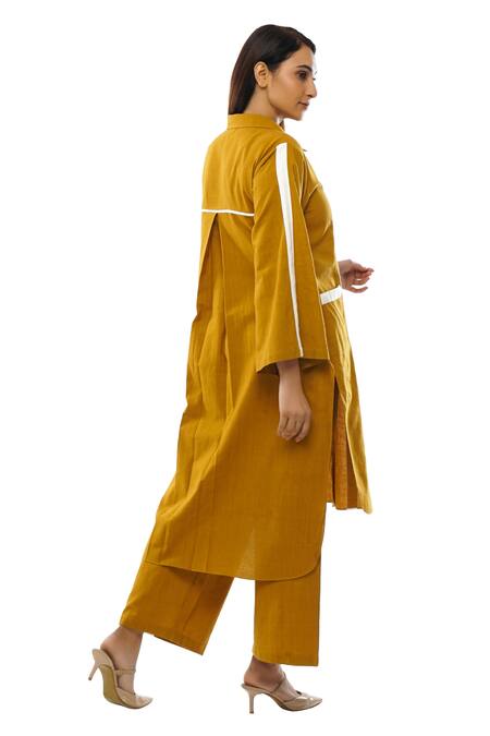 Buy Khat Yellow Handloom Cotton Collared Notched Kurta And Palazzo Set Online at Aza Fashions Buy_Khat_Yellow Handloom Cotton Collared Notched Kurta And Palazzo Set _Online_at_Aza_Fashions
