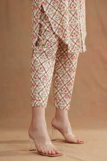 Shop_Nikasha_Red Cotton Embroidery Mandarin Collar Printed Kurta And Pant Set _Online_at_Aza_Fashions