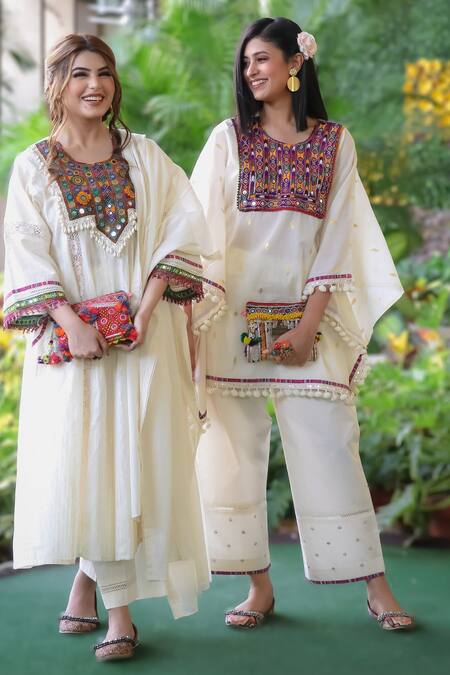 Shop_Ekavira_White Cotton Tassels, Mirrors Round Neck Kaftan And Palazzo Set _Online_at_Aza_Fashions