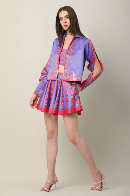 Buy Limerick By Abirr N' Nanki Multi Color Silk Embroidery Jace Printed Skirt Online at Aza Fashions Buy_Limerick By Abirr N' Nanki_Multi Color Silk Embroidery Jace Printed Skirt _Online_at_Aza_Fashions