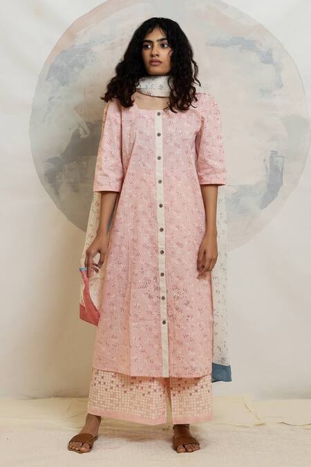 Shop_Banana Labs_Pink Cotton Printed Geometric Square Neck Pattern Kurta Pant Set _Online_at_Aza_Fashions