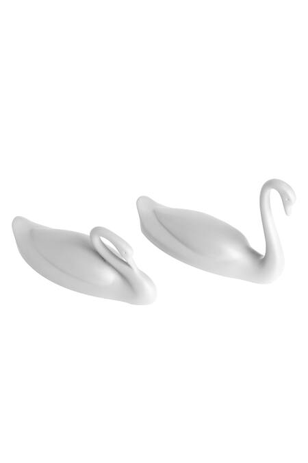 Shop H2h White Polyresin Swan Sculptures - Set Of 2 Online at Aza Fashions Shop_H2h_White Polyresin Swan Sculptures - Set Of 2_Online_at_Aza_Fashions
