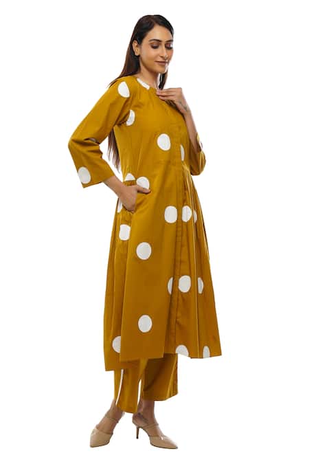 Khat_Yellow Cotton Round Neck Polka Dot Pattern Dress _at_Aza_Fashions