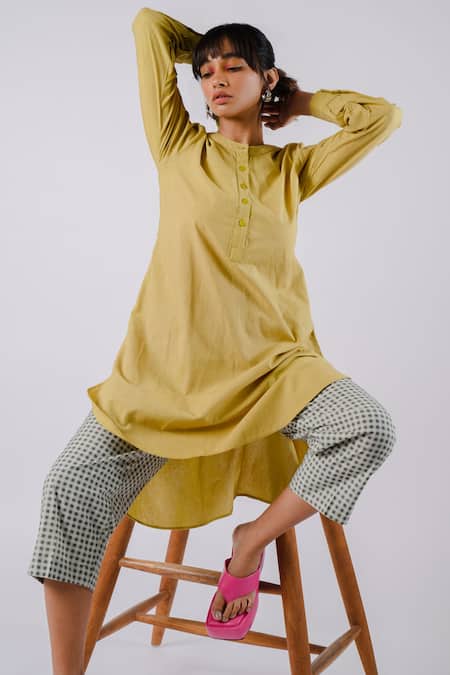 Buy_Tussah By Siddhi Shah_Green Cotton Plain Round Collar High Low Tunic  _Online_at_Aza_Fashions