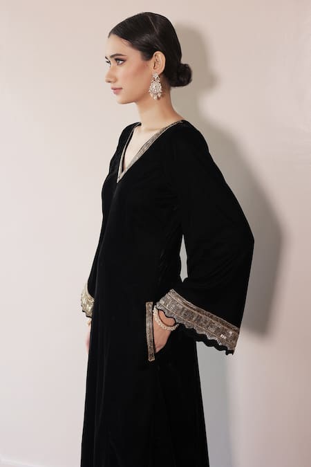 Shop_Shrutkirti_Black Silk, Velvet Tassels V-neck Sleeve Embroidered Kurta Palazzo Set_Online_at_Aza_Fashions
