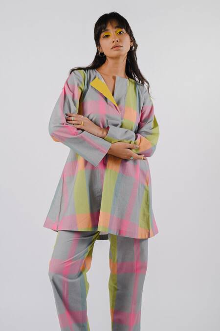 Shop_Tussah By Siddhi Shah_Grey Cotton Round Neck Checkered Print Tunic And Pant Set _Online_at_Aza_Fashions
