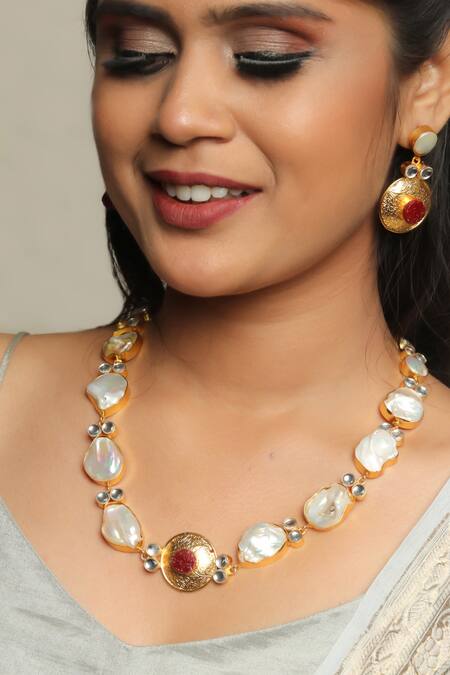 Shop Ishhaara Multi Color Stones Abstract Pattern Necklace Set Online at Aza Fashions Shop_Ishhaara_Multi Color Stones Abstract Pattern Necklace Set _Online_at_Aza_Fashions