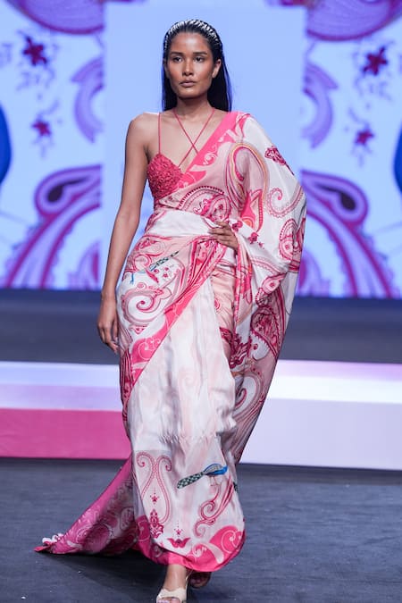 Buy Limerick By Abirr N' Nanki Fuchsia Silk Beads Halter Neck Feroza Embroidered Blouse Online at Aza Fashions Buy_Limerick By Abirr N' Nanki_Fuchsia Silk Beads Halter Neck Feroza Embroidered Blouse _Online_at_Aza_Fashions