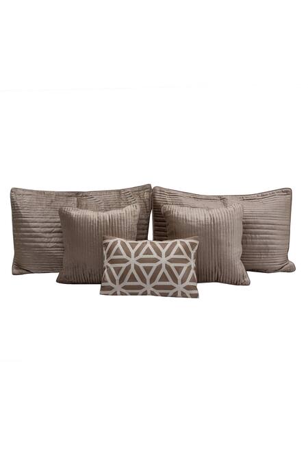 Shop_H2h_Beige Velvet Pristine Grid Bedcover Set _Online_at_Aza_Fashions