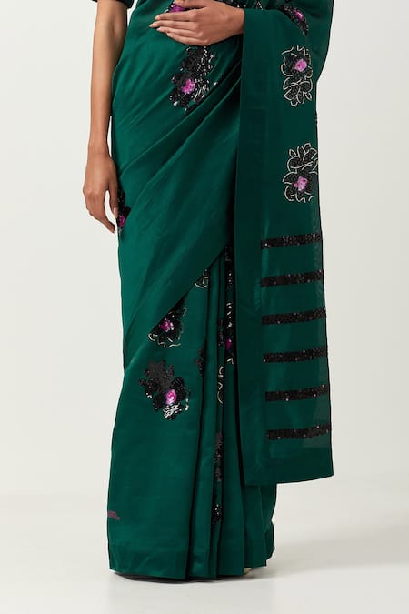 Shop Label Earthen Green Chanderi Silk Embroidery Round Neck Chameli Saree With Blouse Online at Aza Fashions Shop_Label Earthen_Green Chanderi Silk Embroidery Round Neck Chameli Saree With Blouse _Online_at_Aza_Fashions