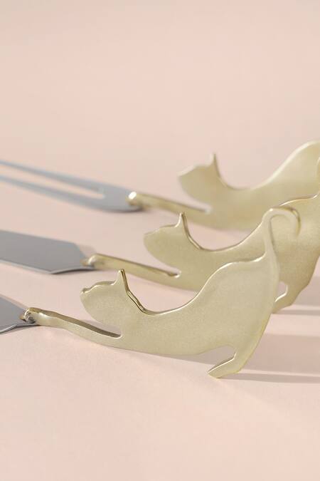 Shop_Table Manners_Gold Brass/ss Carved Details Kitty Party Cheese Knives Set_Online_at_Aza_Fashions