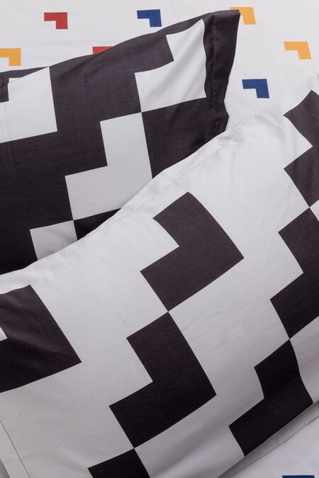 Shop_Kyoona_White 100% Cotton Print Chaukona Abstract Geometric Bedsheet Set_Online_at_Aza_Fashions