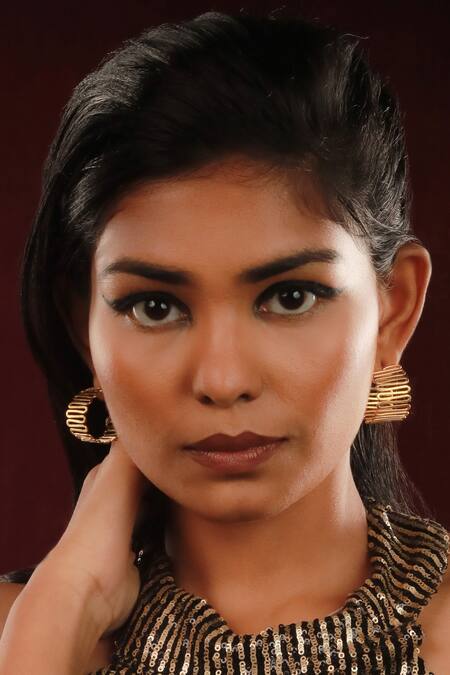 Shop Ishhaara Gold Plated Zig Zag Pattern Hoops Online at Aza Fashions Shop_Ishhaara_Gold Plated Zig Zag Pattern Hoops _Online_at_Aza_Fashions