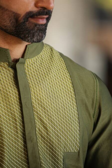 Shop_Raw & Rustic By Niti Bothra_Green Chanderi Silk Embroidery Short Banarasi Kurta _Online_at_Aza_Fashions
