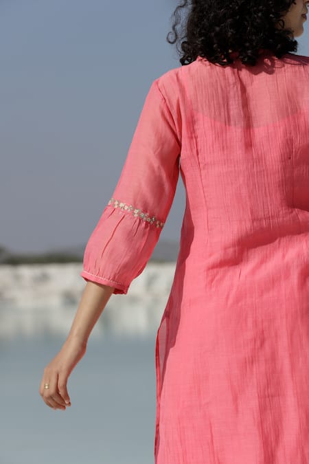 Tatwa_Coral Handloom Cotton, Viscose, Silk Embroidery Round Chanderi Kurta And Pant Set _Online_at_Aza_Fashions