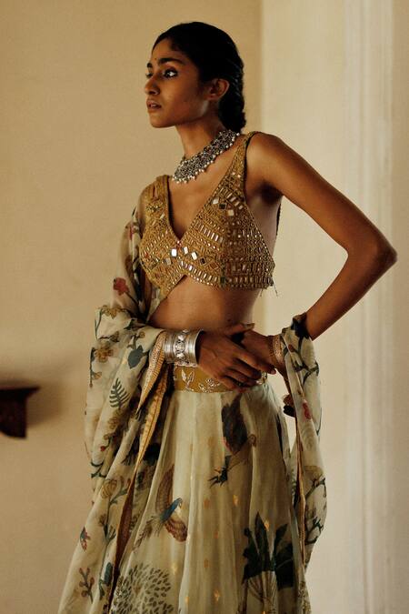 Archana Jaju_Green , Chanderi , Forest Kalamkari Bridal Lehenga Set_at_Aza_Fashions