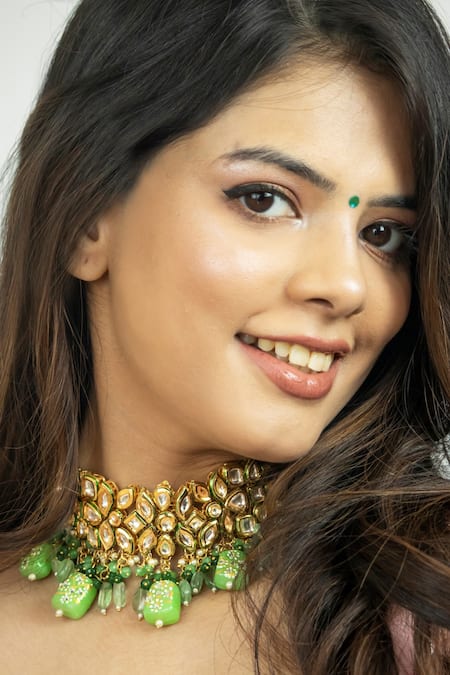 Buy_Ishhaara_Green Beads, Diamonds Kundan Embellished Choker Set _Online_at_Aza_Fashions