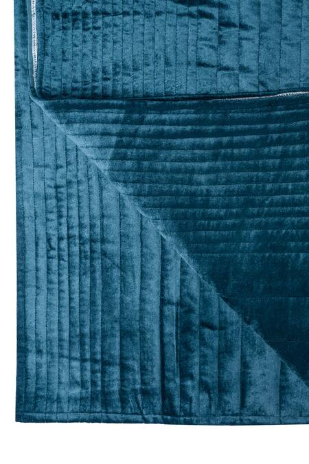Shop_H2h_Blue Velvet Linear Pattern Bedcover Set _Online_at_Aza_Fashions