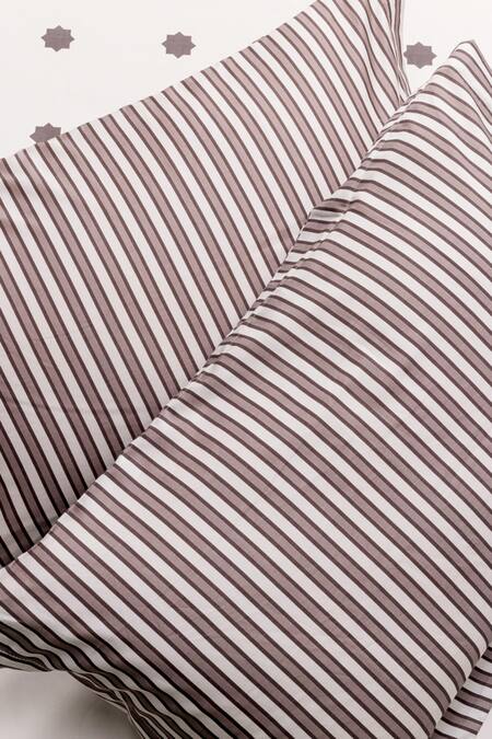 Shop Kyoona Grey 100% Cotton Printed The Iktara Bedsheet Set Online at Aza Fashions Shop_Kyoona_Grey 100% Cotton Printed The Iktara Bedsheet Set_Online_at_Aza_Fashions