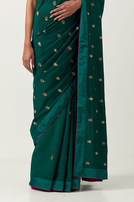 Shop_Label Earthen_Green Chanderi Silk, Chiffon Embroidery Round Neck Hazzarbuti Saree With Blouse _Online_at_Aza_Fashions