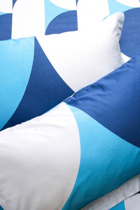 Shop_Kyoona_Blue 100% Cotton, Satin Weave Scallop Pattern The Echo Bedcover Set_Online_at_Aza_Fashions