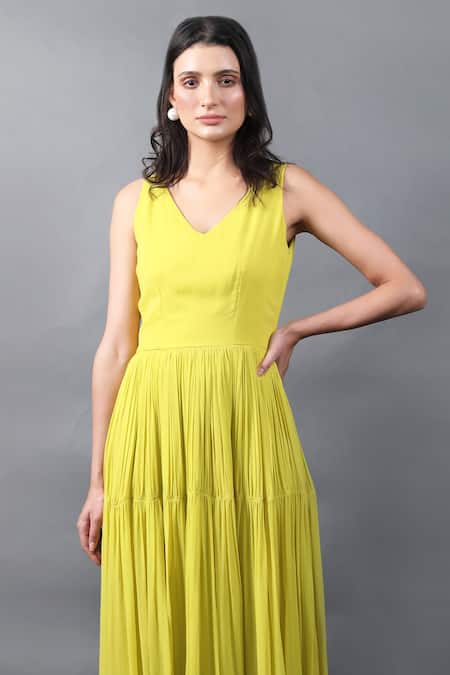 Shop Swatee Singh Yellow Georgette V-neck Pleated And Flared Gown Online at Aza Fashions Shop_Swatee Singh_Yellow Georgette V-neck Pleated And Flared Gown _Online_at_Aza_Fashions