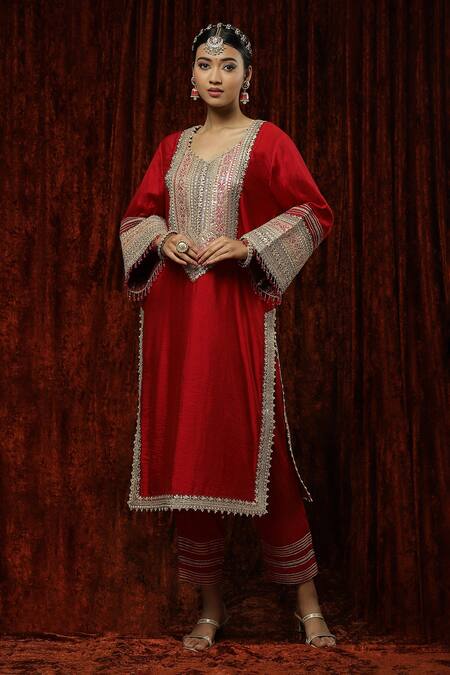 Shikhar Sharma Red Silk Chanderi Embroidered Pearl Leaf Neck Kurta Pant Set at Aza Fashions Shikhar Sharma_Red Silk Chanderi Embroidered Pearl Leaf Neck Kurta Pant Set _at_Aza_Fashions