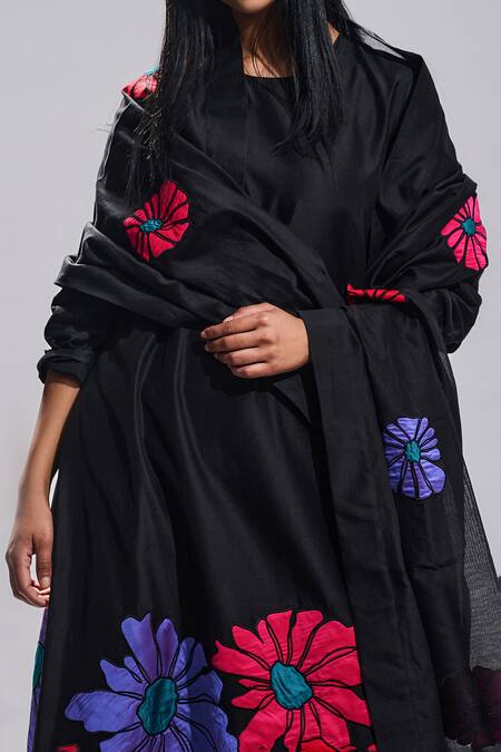 Shop_Taika By Poonam Bhagat_Black Chanderi Embroidered Floral Round A-line Tunic Set _Online_at_Aza_Fashions