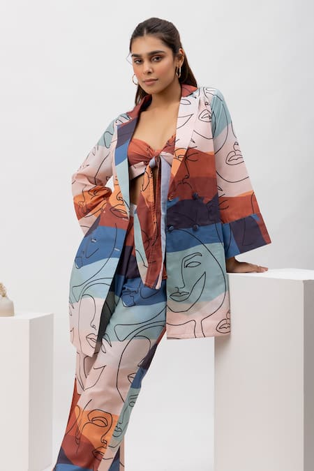Shop Dawn And Dusk Multi Color Cotton V-neck Gradient Frost Printed Blazer Set Online at Aza Fashions Shop_Dawn And Dusk_Multi Color Cotton V-neck Gradient Frost Printed Blazer Set_Online_at_Aza_Fashions
