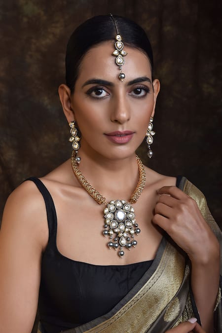 Shop_Swabhimann_Gold Plated Diamonds, Pearls Kundan Embellished Necklace Set _at_Aza_Fashions