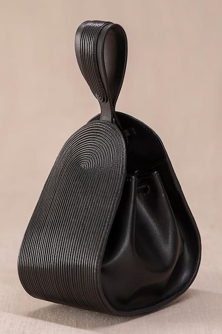 Buy_Ampm_Black Nesara Bucket Bag _Online_at_Aza_Fashions