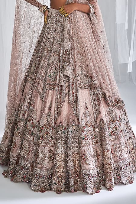 Dolly J Pink Tulle Embroidery, Pearls Plunge Neck Alyssa Shimmer Bridal Lehenga Set Online at Aza Fashions Dolly J_Pink Tulle Embroidery, Pearls Plunge Neck Alyssa Shimmer Bridal Lehenga Set _Online_at_Aza_Fashions