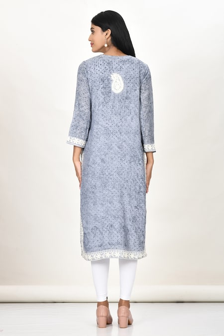 Samyukta Singhania Ash Grey Printed Kashmiri Thread Work Kurta 