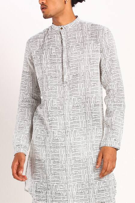 Shop Son Of A Noble Snob White Linen Printed Short Kurta And Pant Set Online at Aza Fashions Shop_Son Of A Noble Snob_White Linen Printed Short Kurta And Pant Set_Online_at_Aza_Fashions